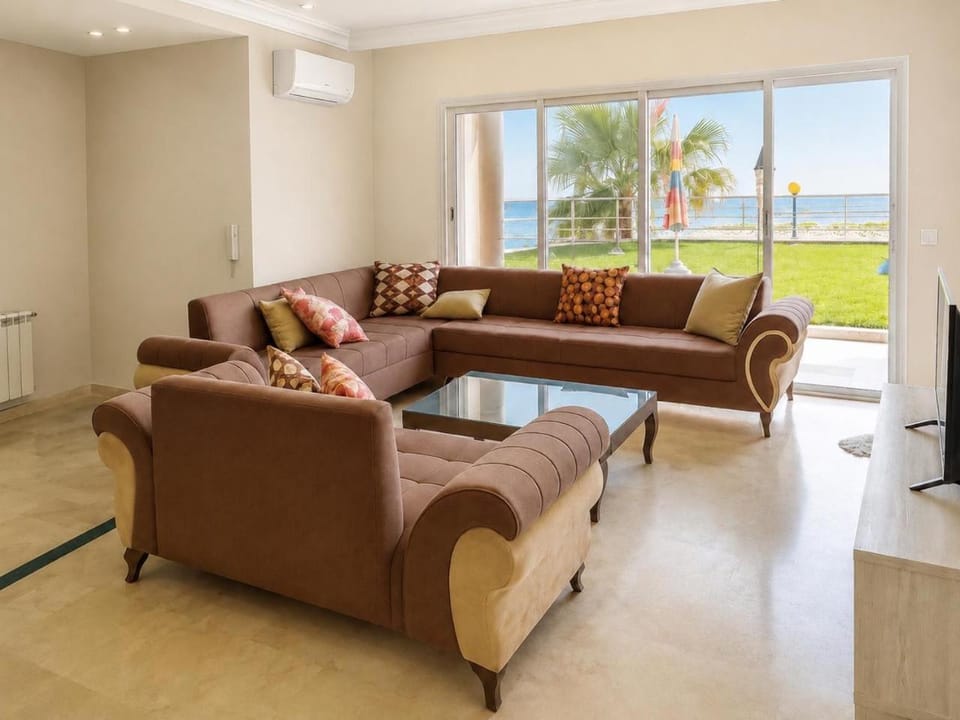Seaside Mediterranean Duplex Apartment in Tunisia
