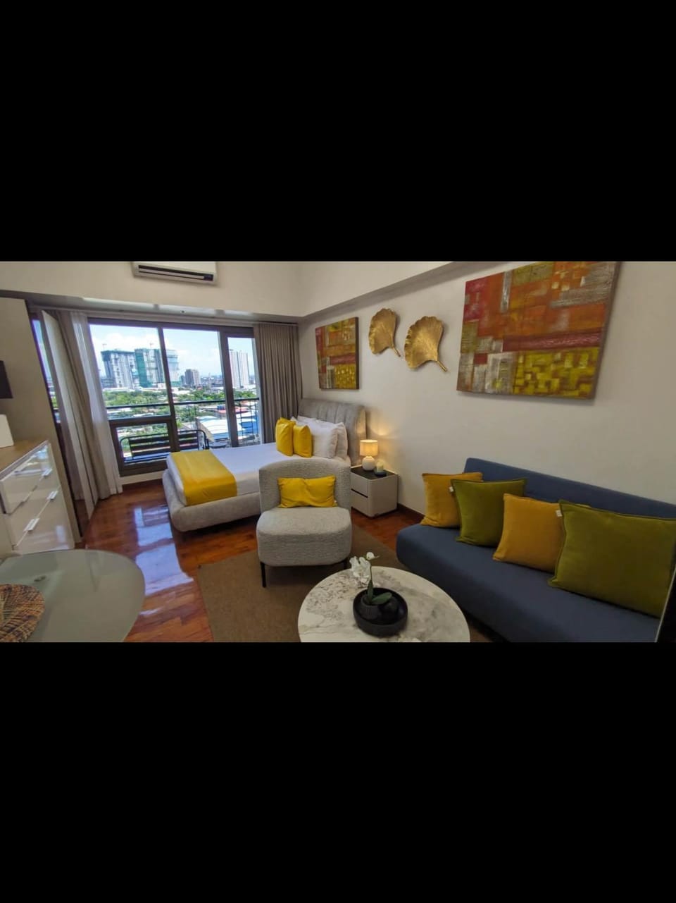 Seating area