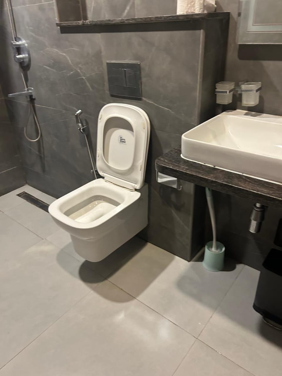 Blue wave aquanique Apartment in Dakar