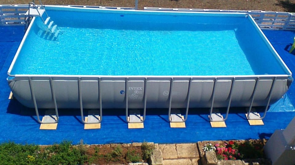 LA PILA masseria salentina con piscina 3 camere con 6 PL si animali domestici Country House in Apulia