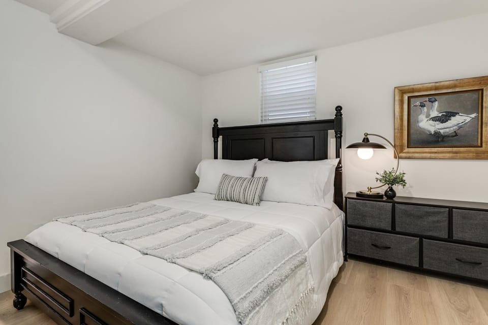 La Mesa Village Apt: Private Patio, Near Comic-Con Apartment in La Mesa