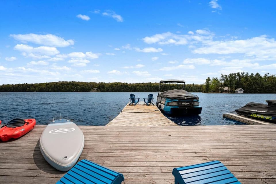 View (from property/room), View (from property/room), Lake view, Lake view