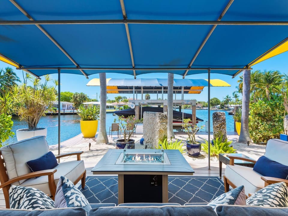 Sapphire House in Wilton Manors