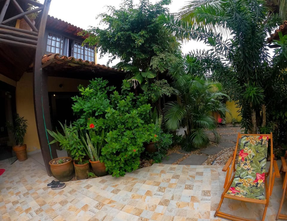 Pousada Humpback Inn in Vila Canaa