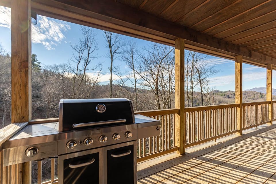 Skyland Cabin Cabin in Watauga