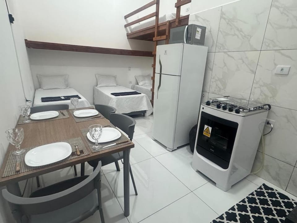 Casa 4 pessoas, wi-fi, ar-condicionado, garagem House in Santana de Parnaíba