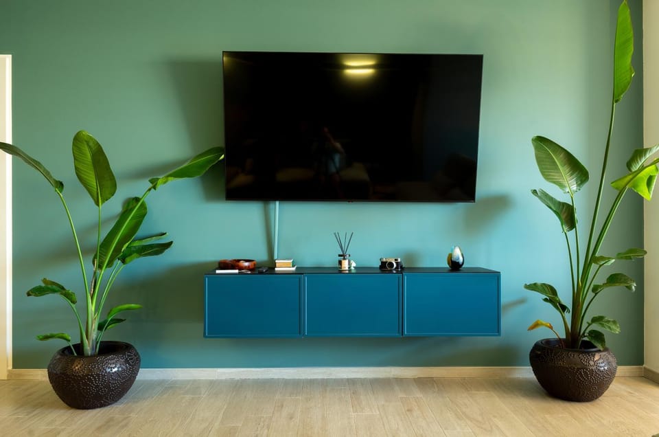 Communal lounge/ TV room