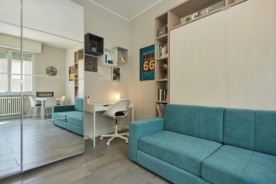 Precotto Urban Studio Metro 5 min Duomo 15 min Apartment in Milan