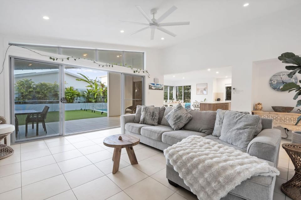 Tallows Coastal Retreat House in Kingscliff