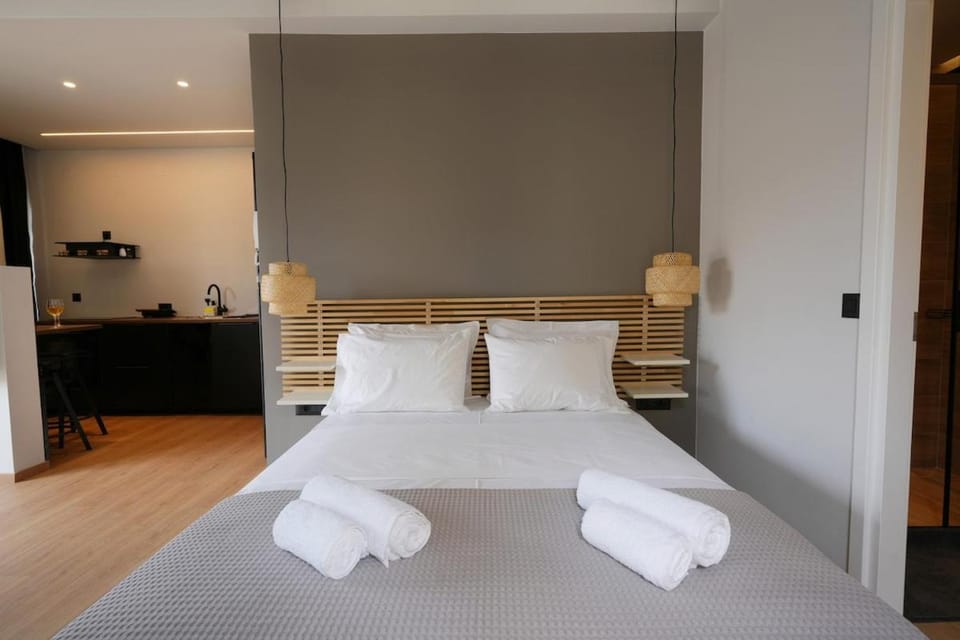 Cozy Noble Studio Apartment in Heraklion