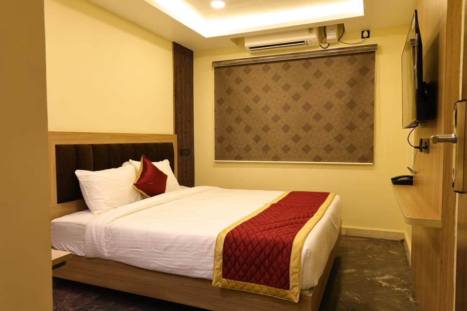 PM Grand Inn Sriperumbudur Hotel in Tamil Nadu