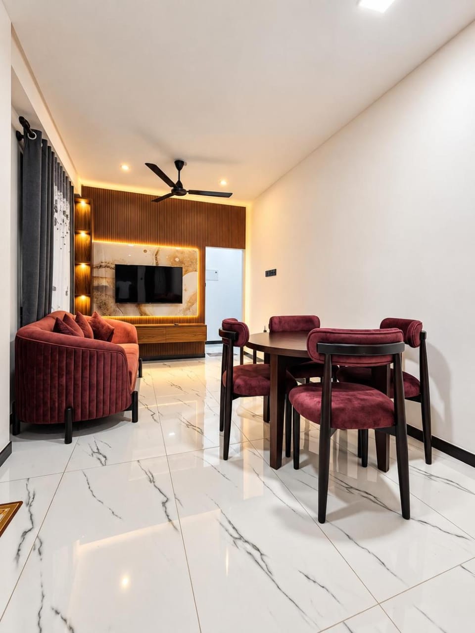 Living room, Dining area
