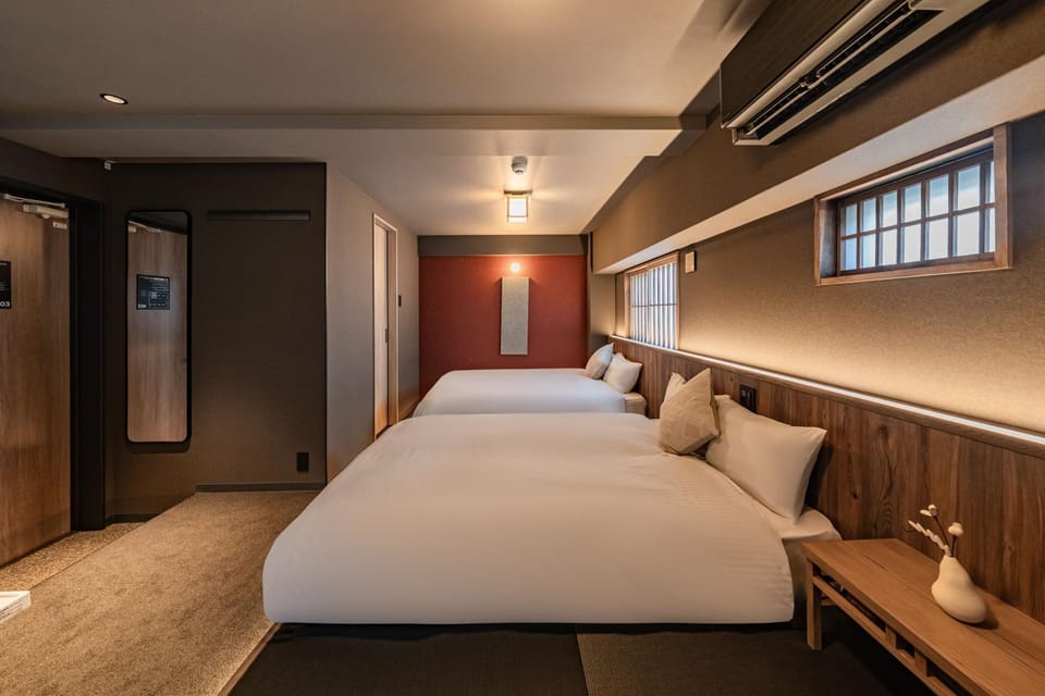 Bed, Photo of the whole room