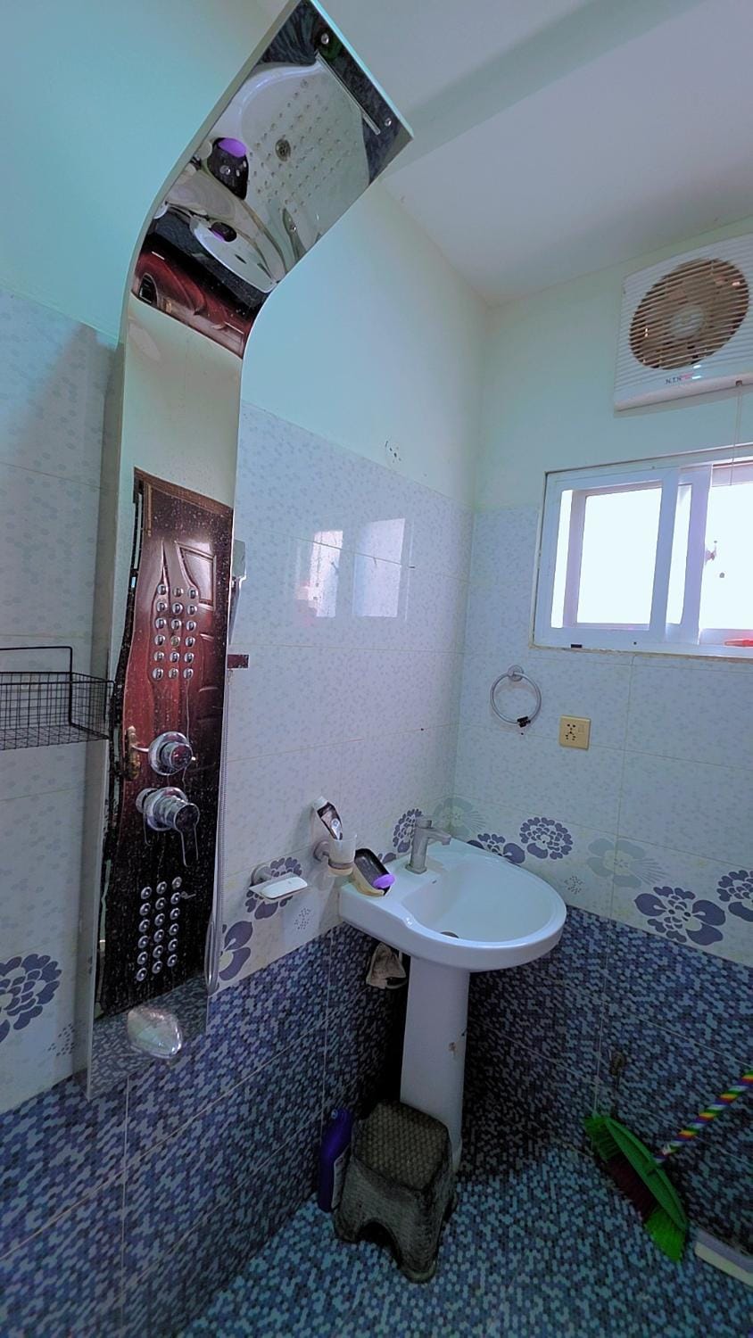 Fully Furnished Family House Villa in Lahore