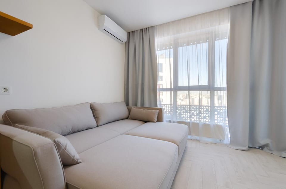 Living room, heating, air conditioner