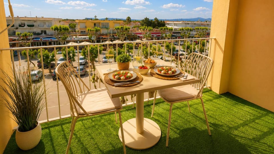 Balcony/Terrace, Balcony/Terrace, City view, City view