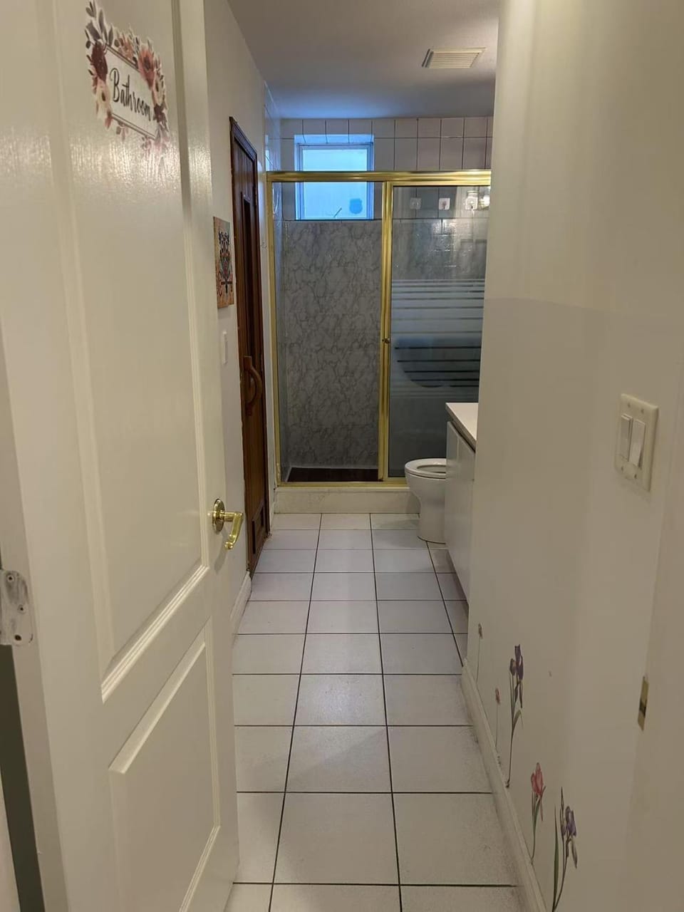 Mary'S 2BR EASY YVR DOWNTOWN UBC Apartment in Vancouver