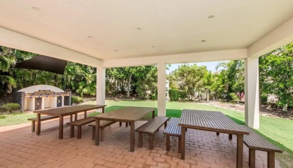 BBQ facilities, Garden