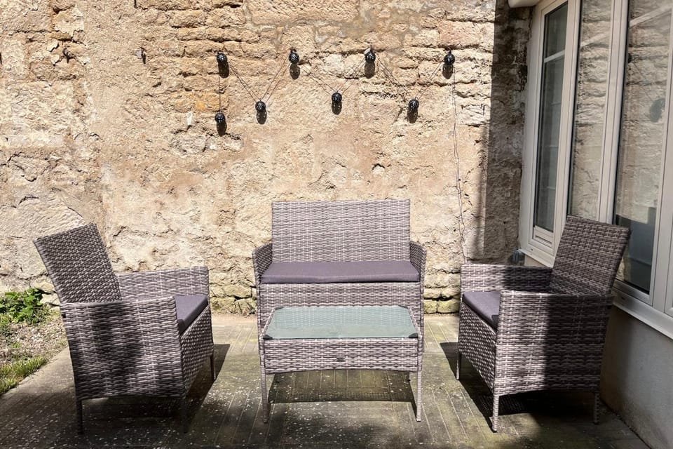 Le Rempart - Terrasse - Centre-ville Apartment in Nouvelle-Aquitaine