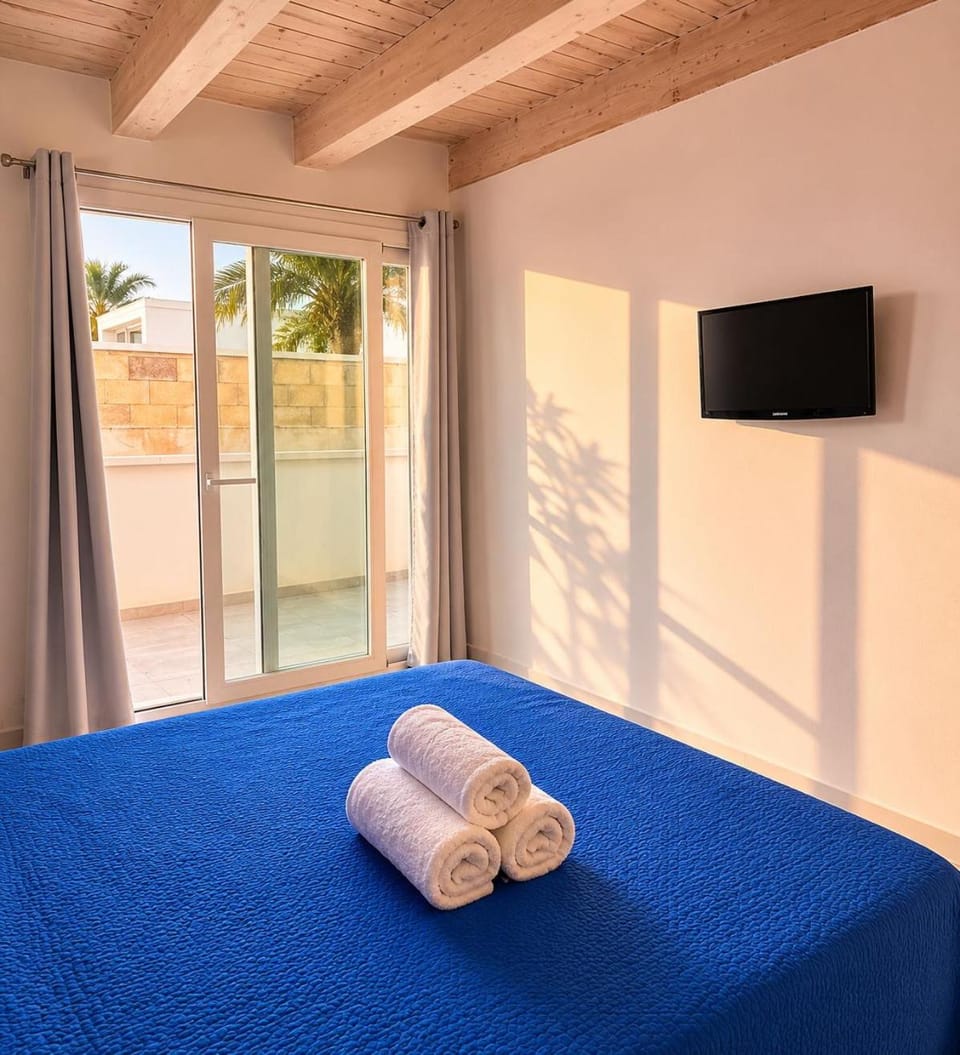 5 min dalla spiaggia La Perla Marina Villa in Marina di Ragusa