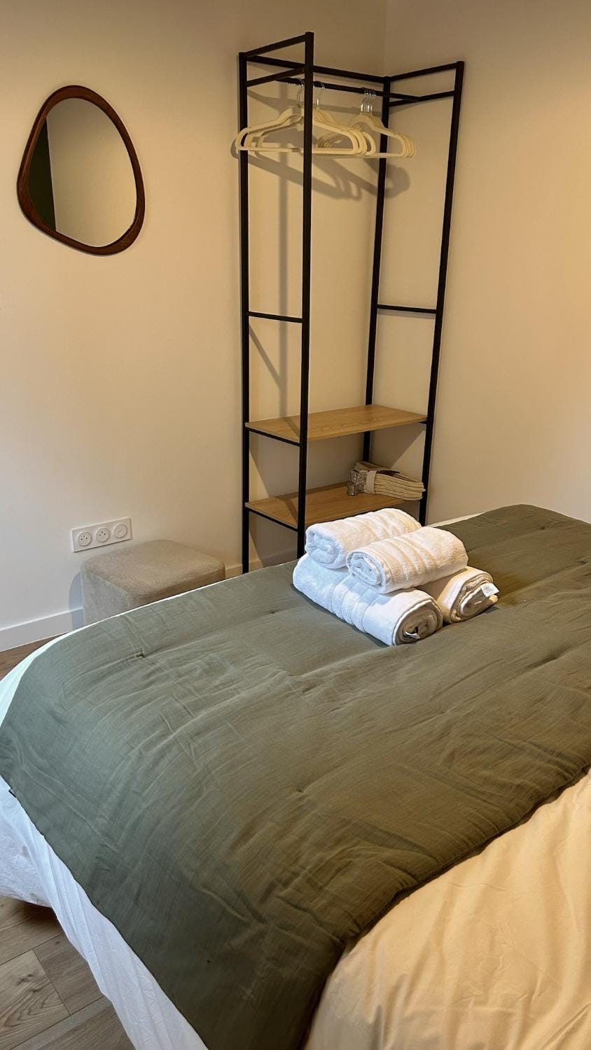 Logement près du Château de Brissac - Proche Angers Apartment in Pays de la Loire