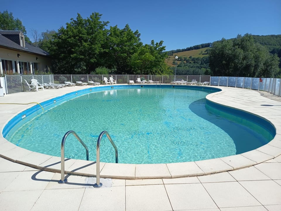 Natural landscape, Swimming pool, Swimming pool