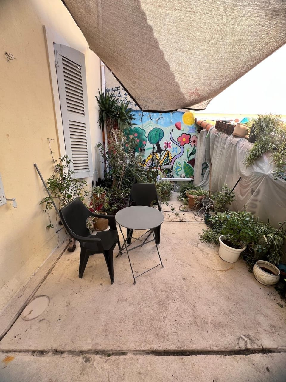 Cours Julien Rosa's Home Clim Apartment in Marseille