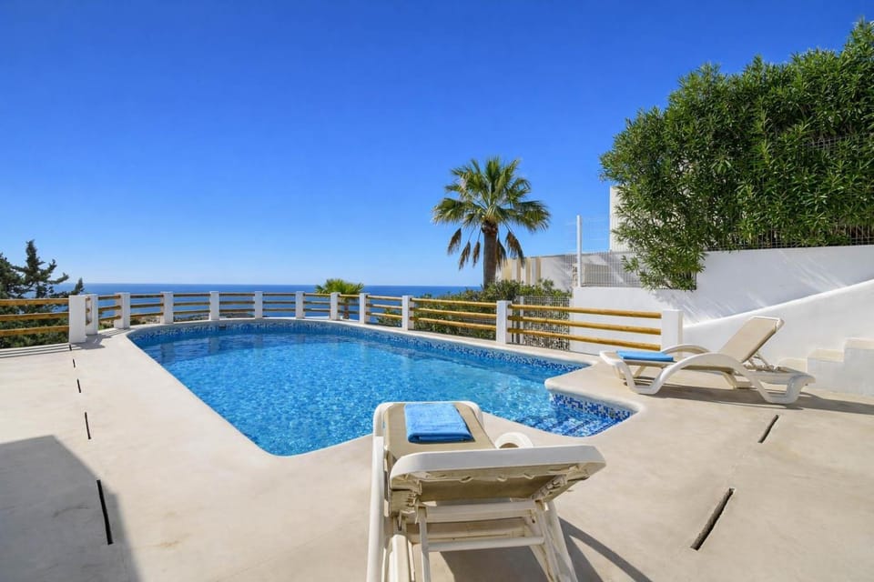 Solarium, Sea view, Swimming pool