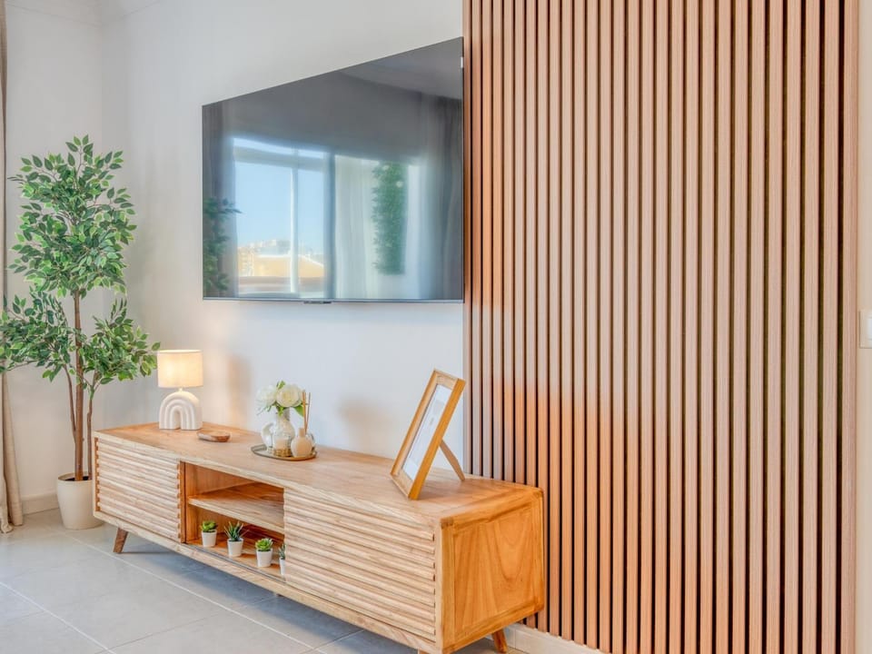 TV and multimedia, Seating area