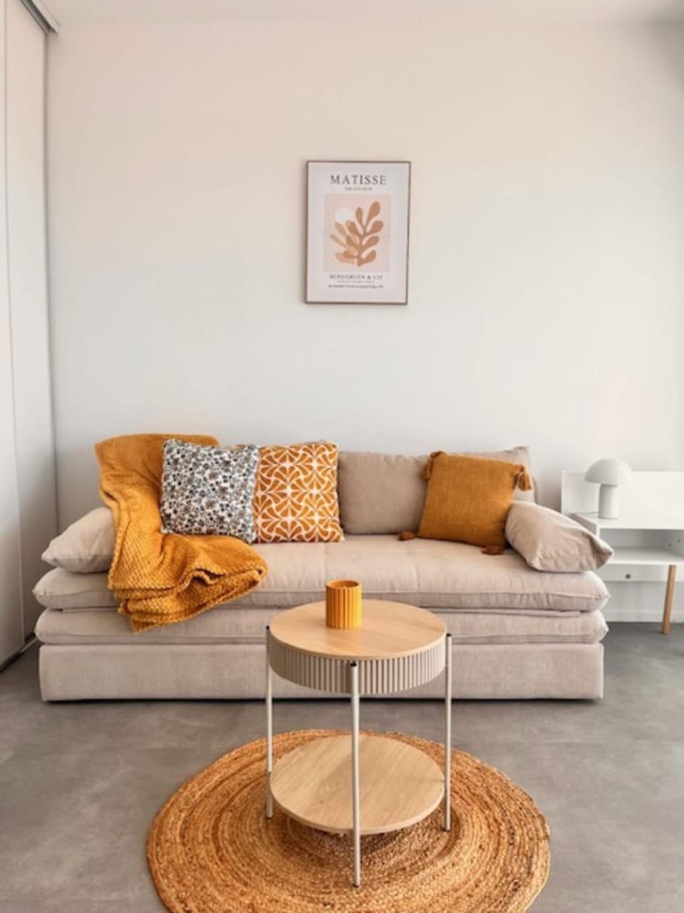 Studio with a terrace and parking in La Rochelle Apartment in La Rochelle