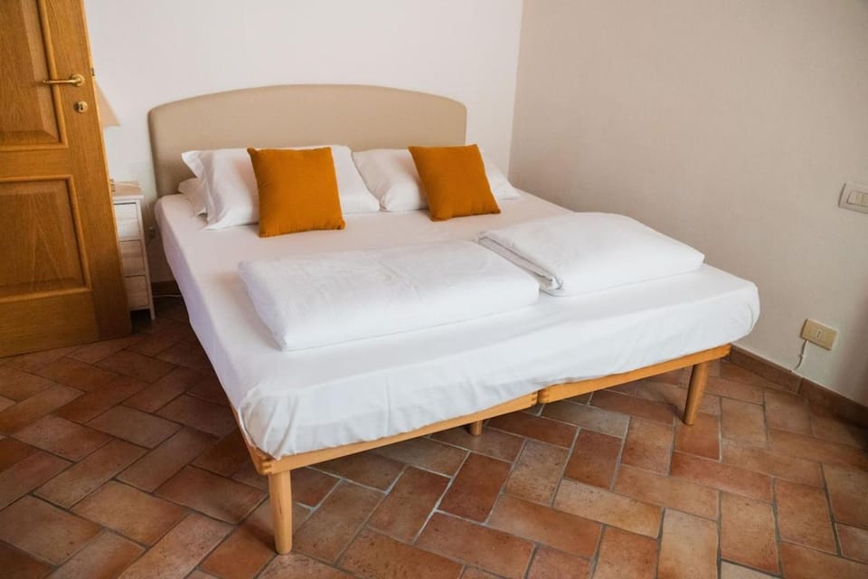 La Piazzetta Apartment in Garda