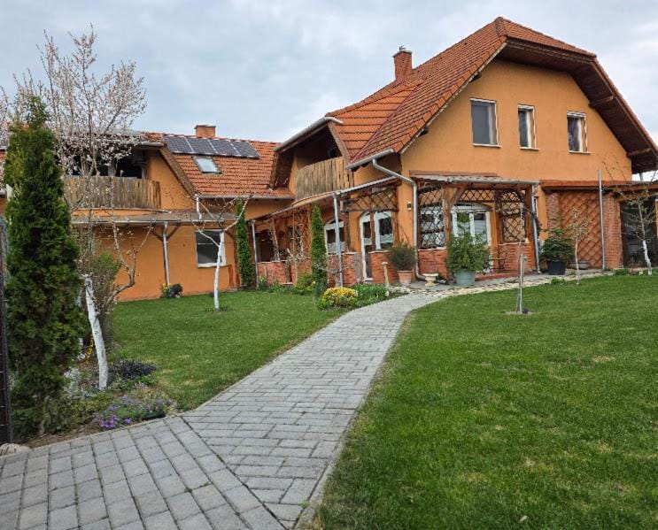Susann Vendégház Bed and Breakfast in Hungary