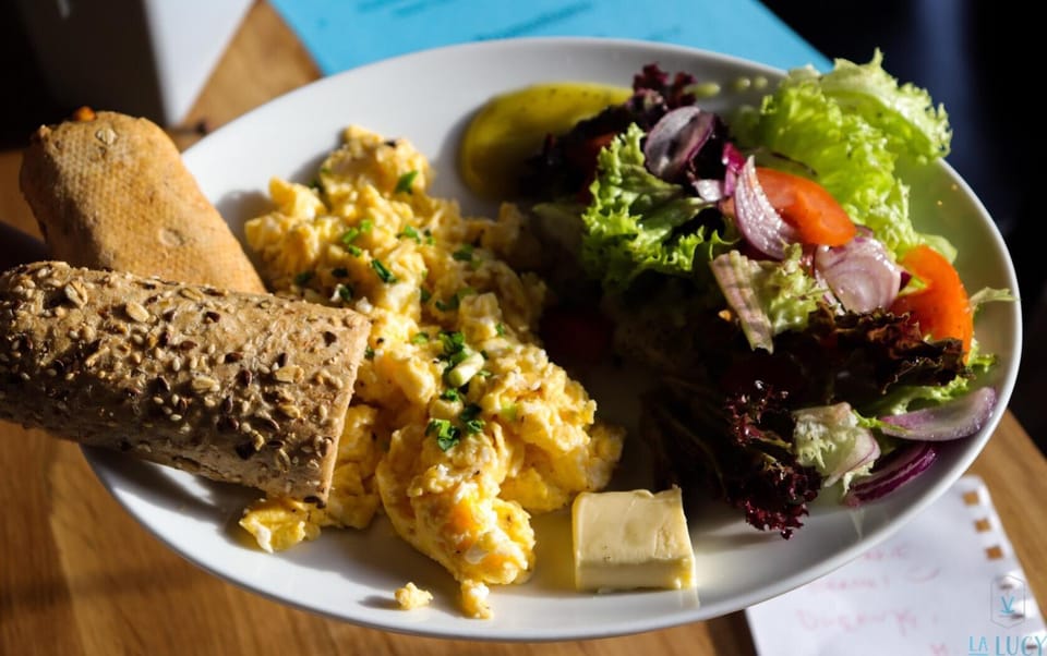 Food and drinks, Food, Breakfast, Continental breakfast, Lunch, Dinner