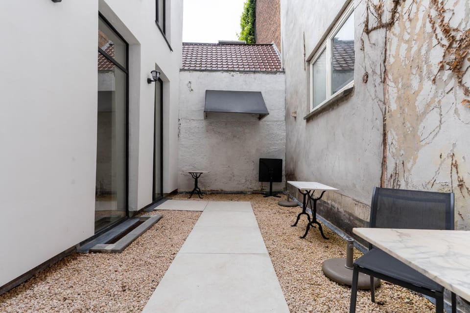 Charming Stay in the Historic City Centre Apartment in Antwerp