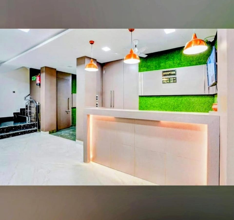 TV and multimedia, Lobby or reception