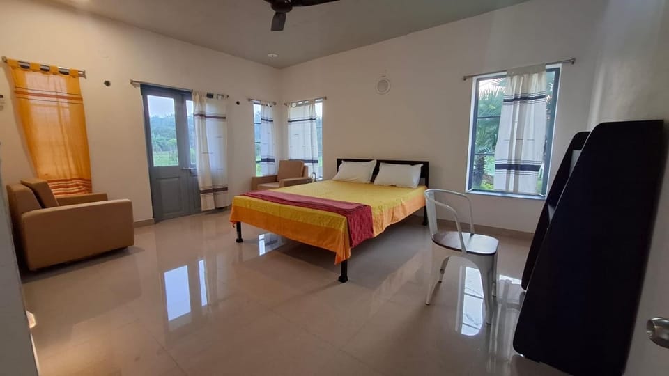 Moner Pukur Country House in West Bengal