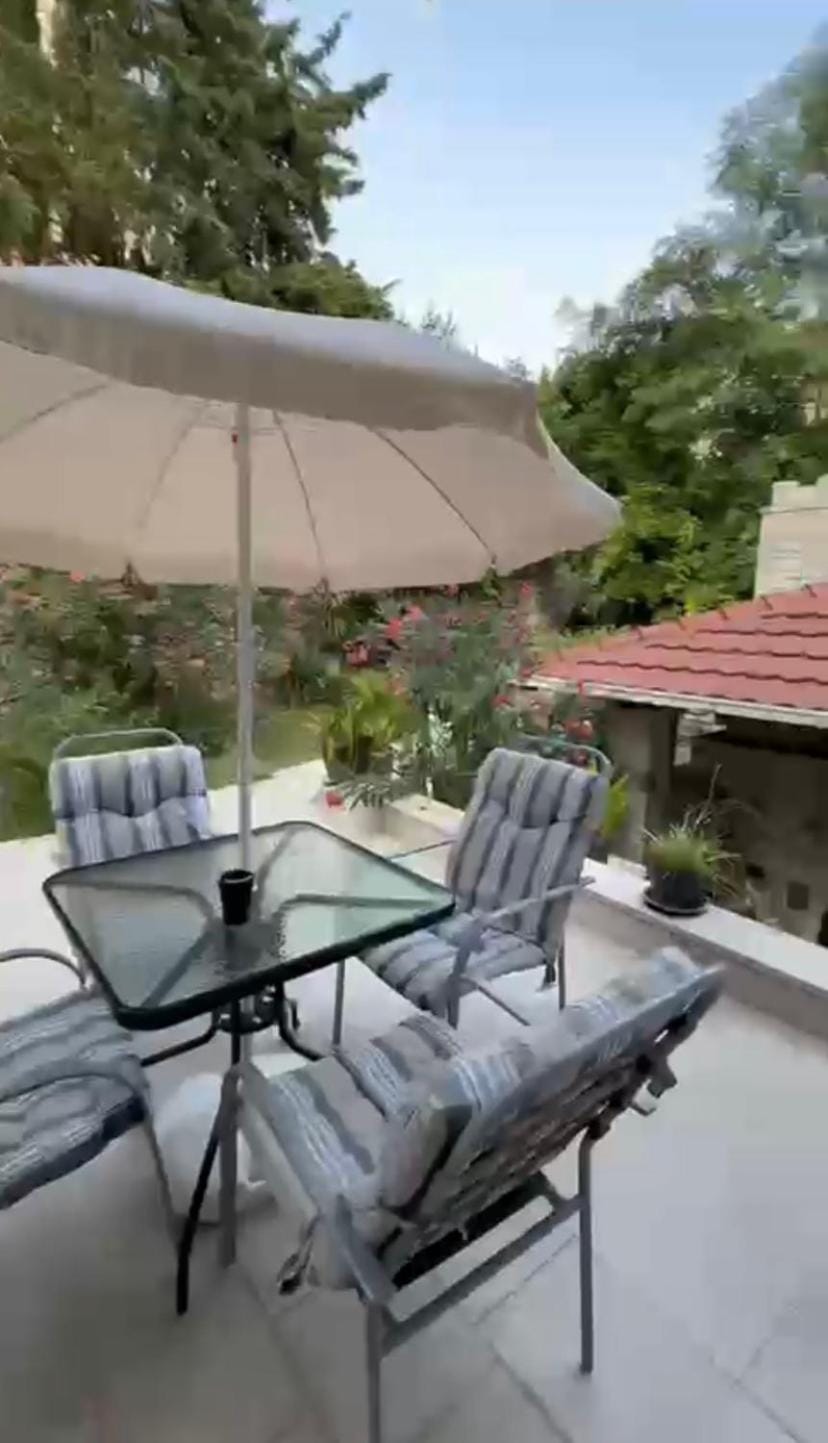 Patio, Spring, Garden, View (from property/room), Balcony/Terrace, Seating area, Garden view, sunbed