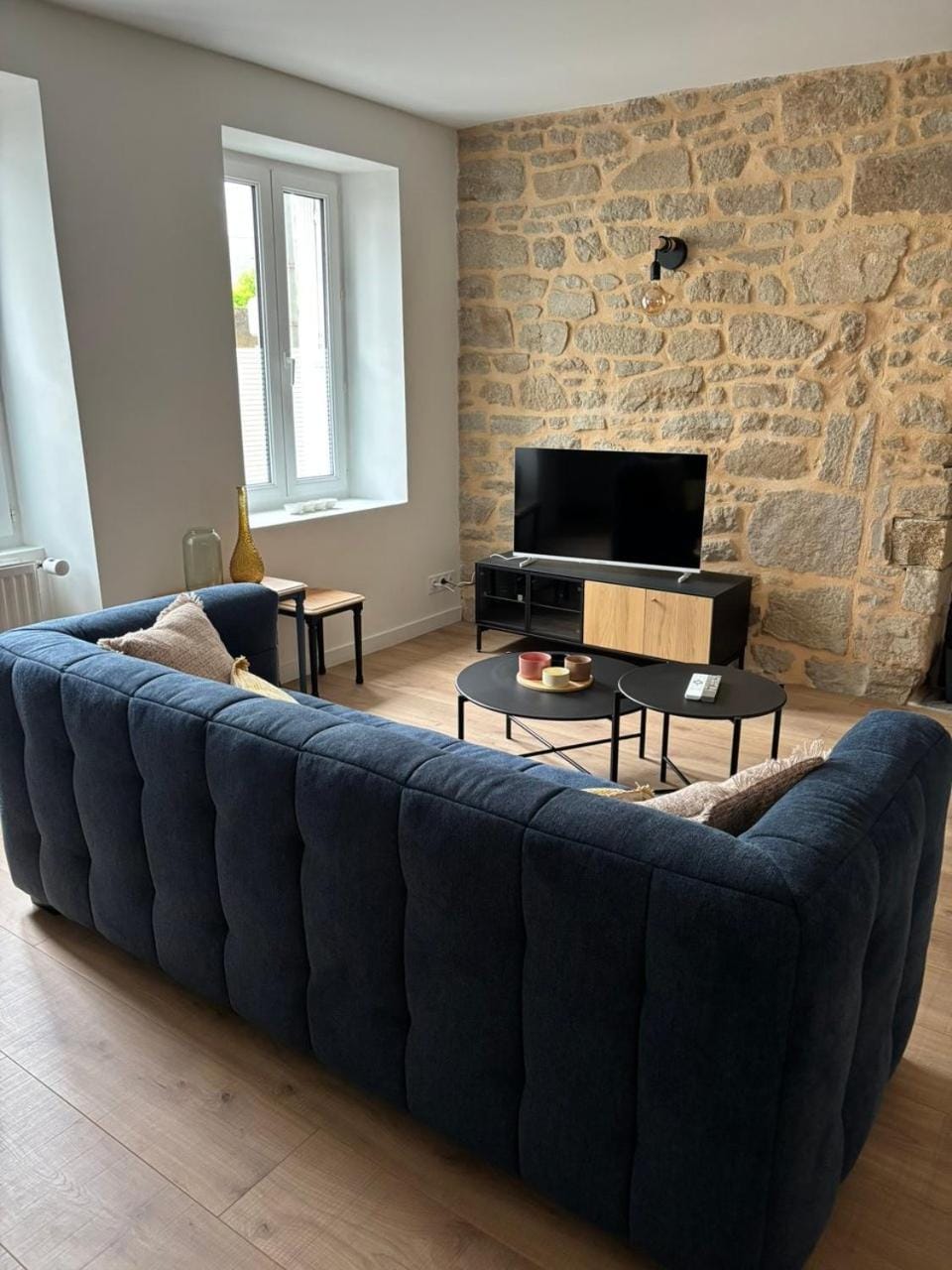 Communal lounge/ TV room, TV and multimedia, Living room, Seating area