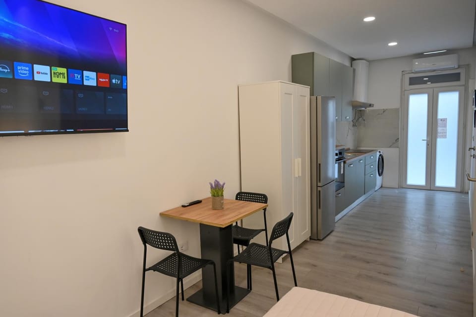 TV and multimedia, Kitchen or kitchenette, Dinner, Dinner, kitchen, kitchen