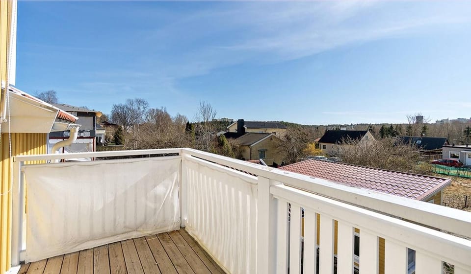 Sky View with a garden Apartment in Stockholm County