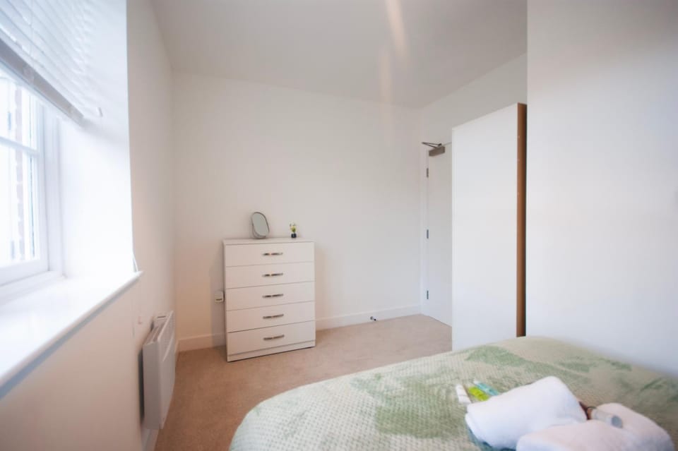Bed, Bedroom, wardrobe
