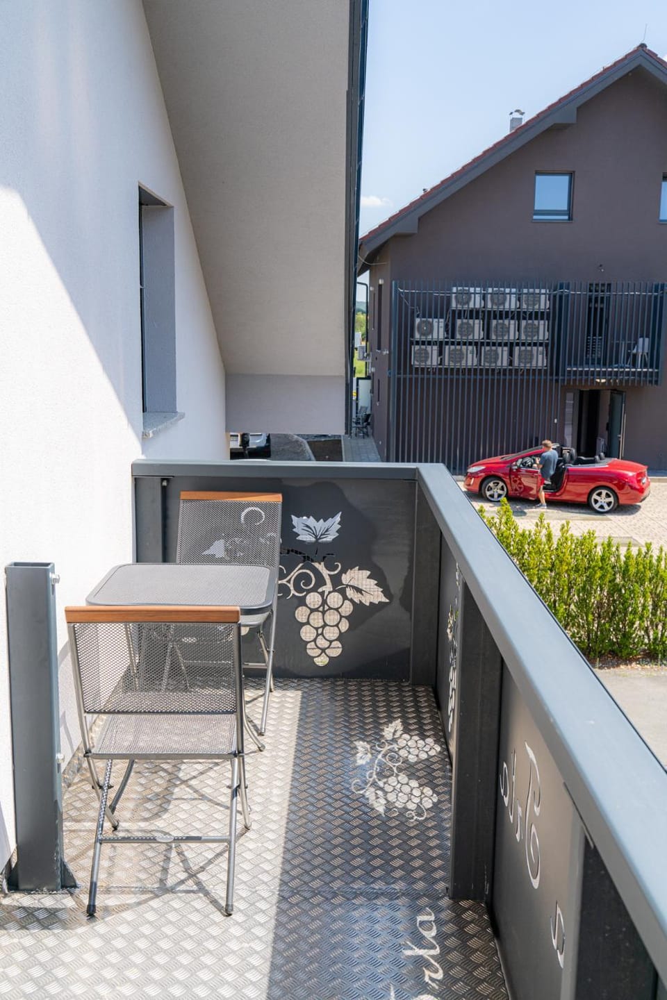 Patio, Balcony/Terrace, Seating area, Area and facilities