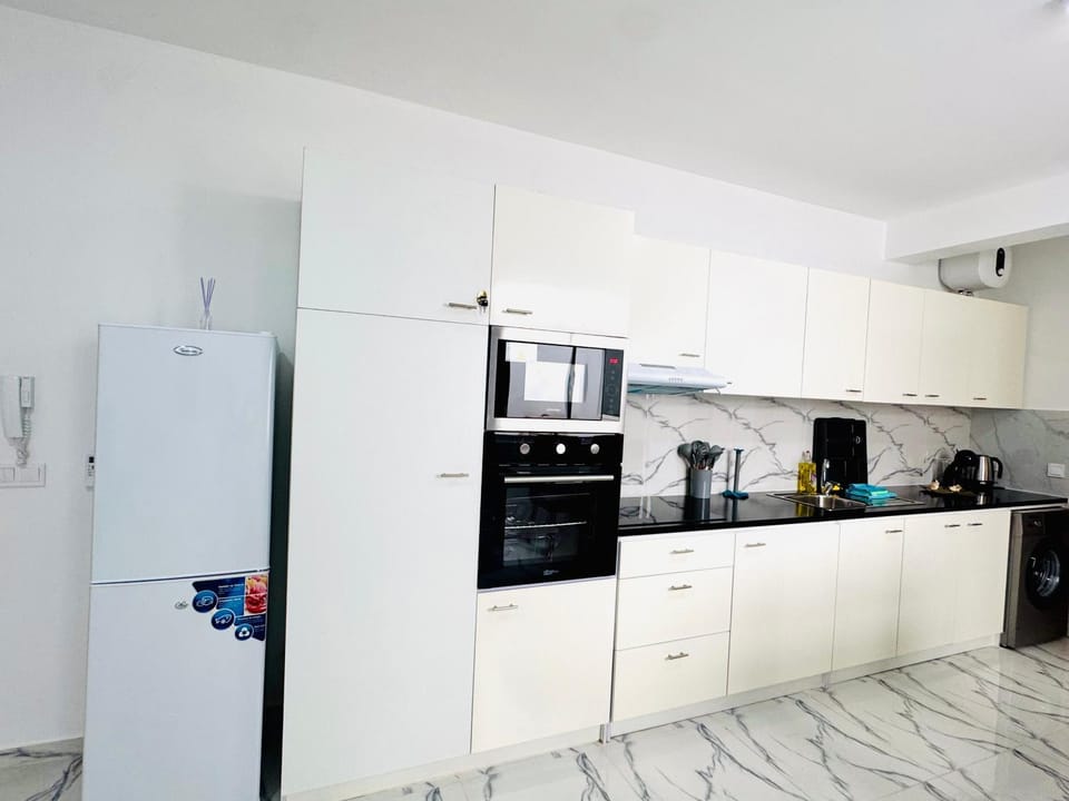 R1 Modern Apartment 300m from Santa Maria Beach Apartment in Santa Maria