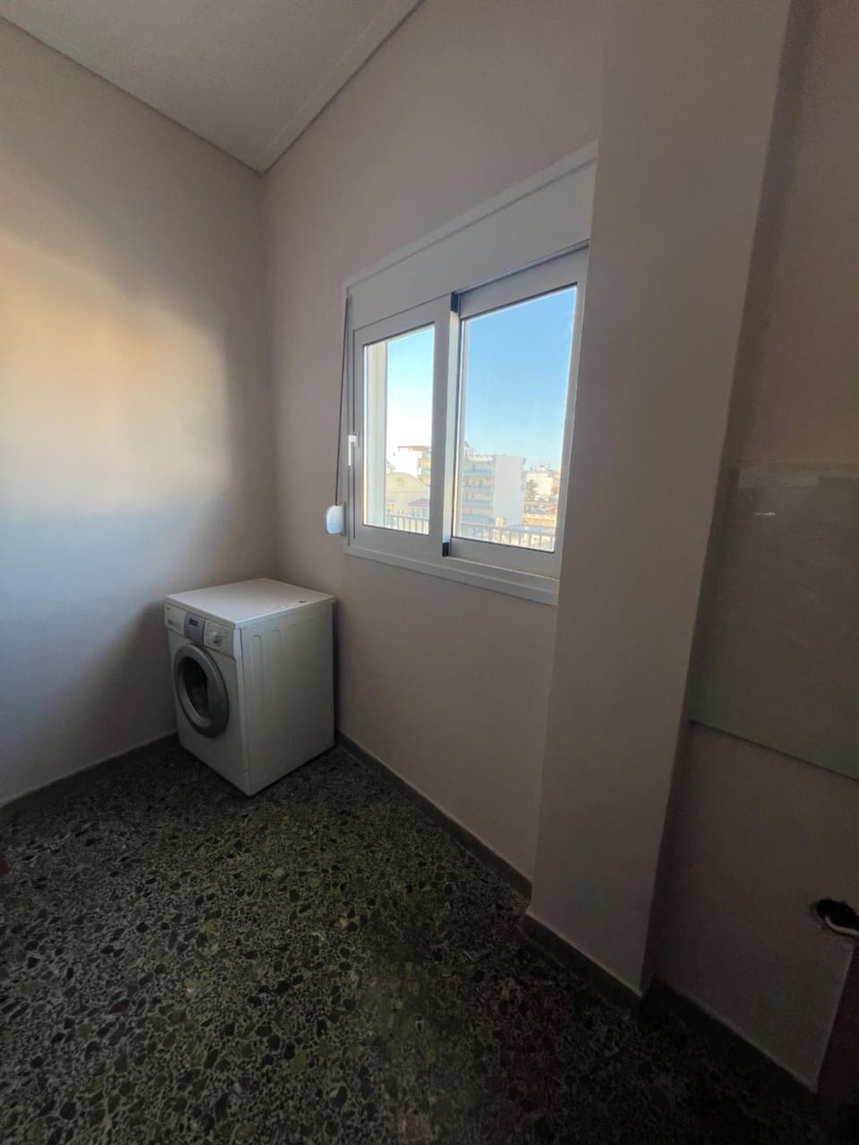 Light Apartment Apartment in Lasithi