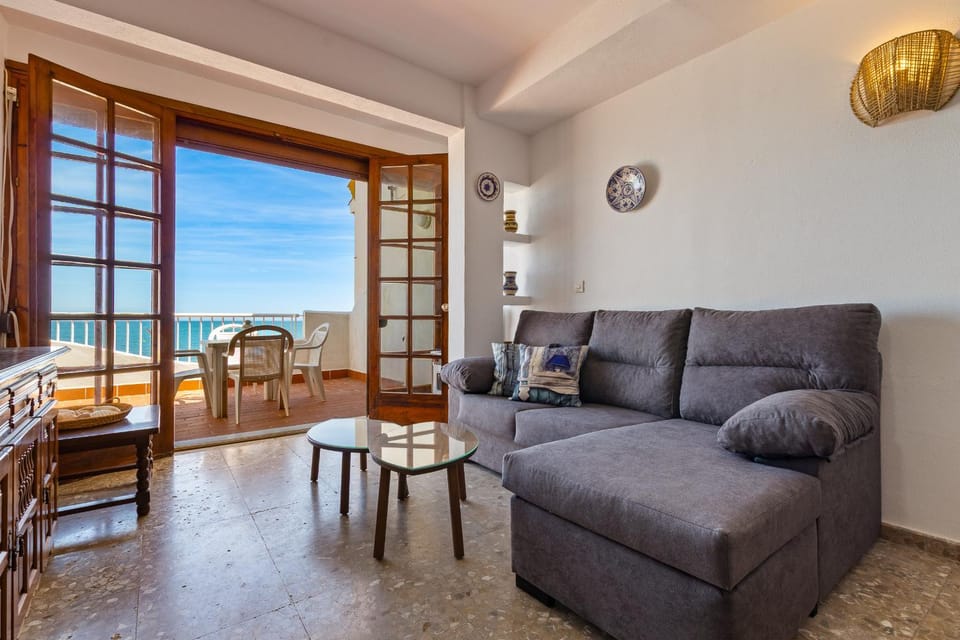 Mar 23 By IVI Real Estate Apartment in Torremolinos