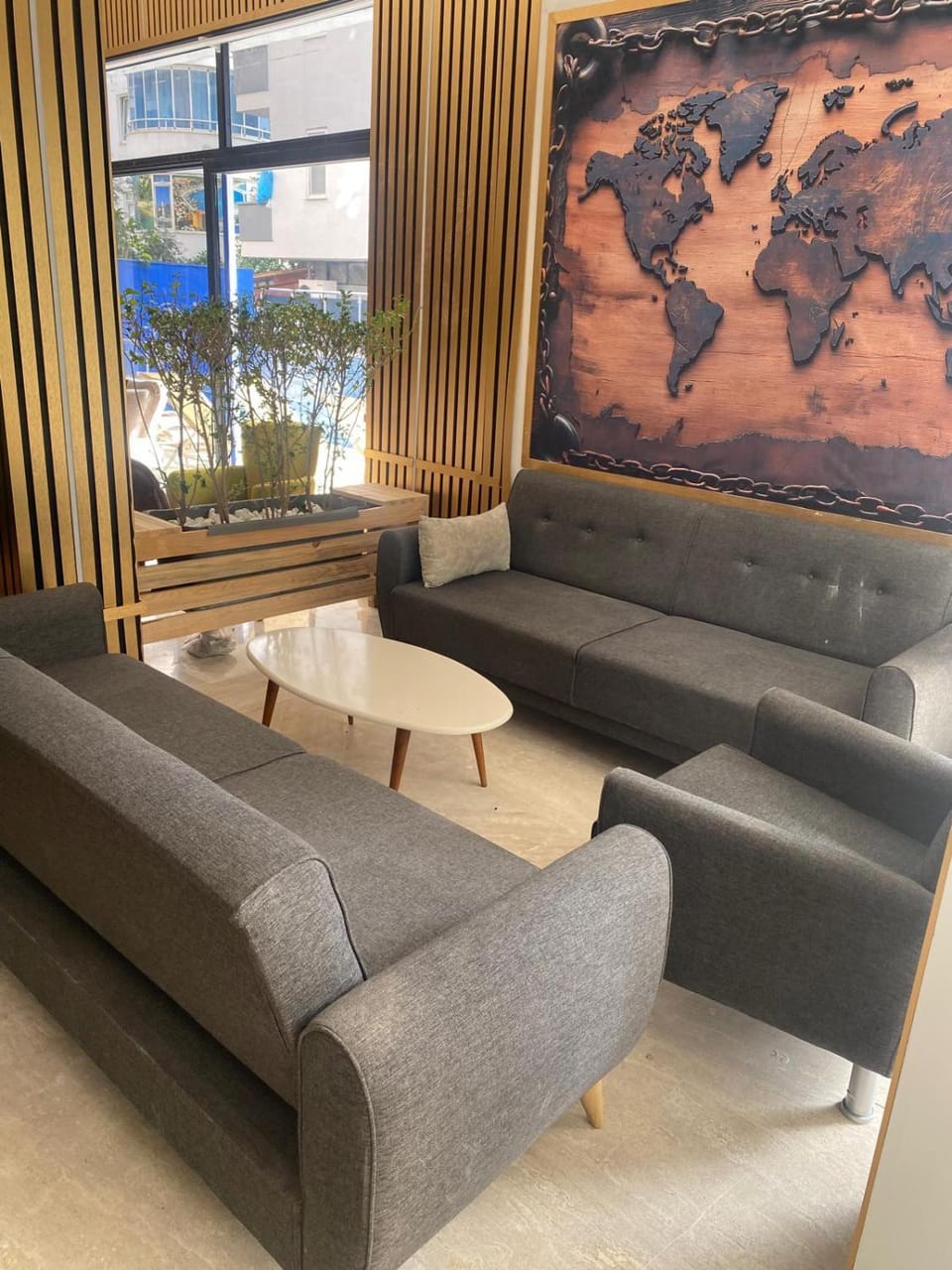 Living room, Seating area