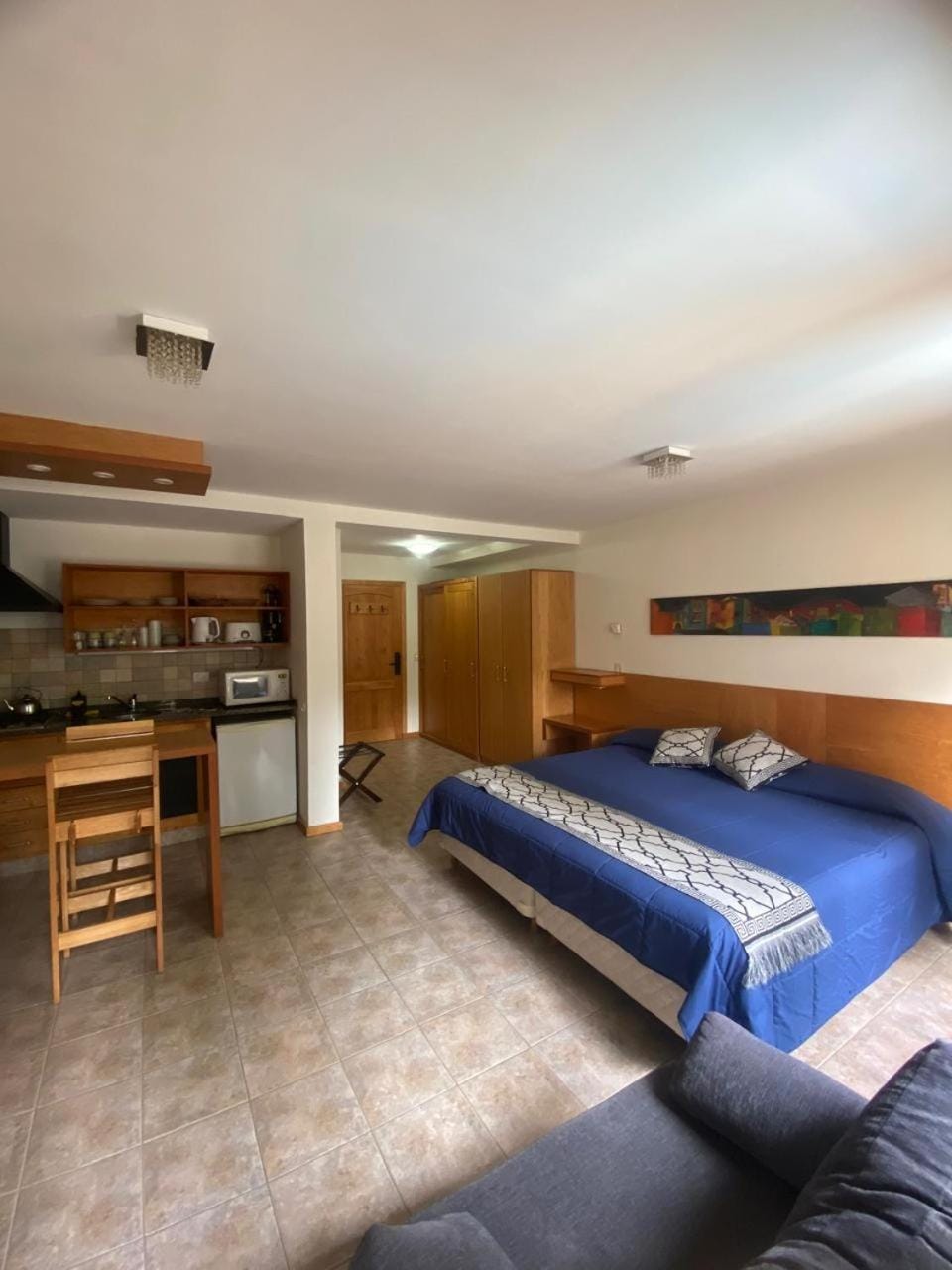 Photo of the whole room