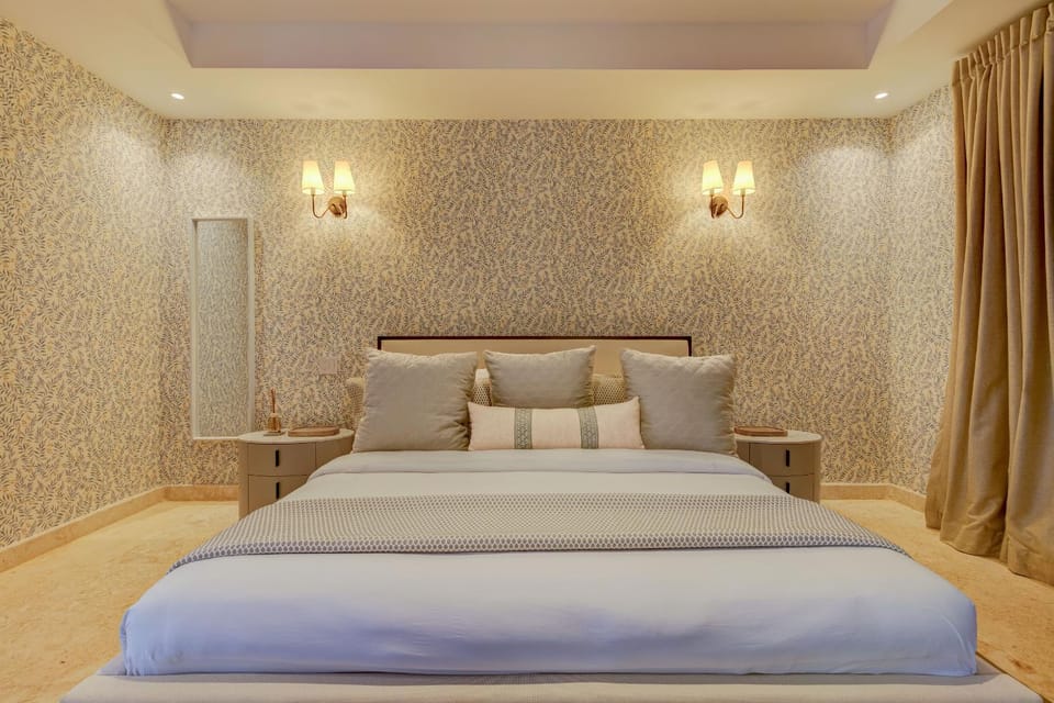 Bed, Photo of the whole room, Bedroom