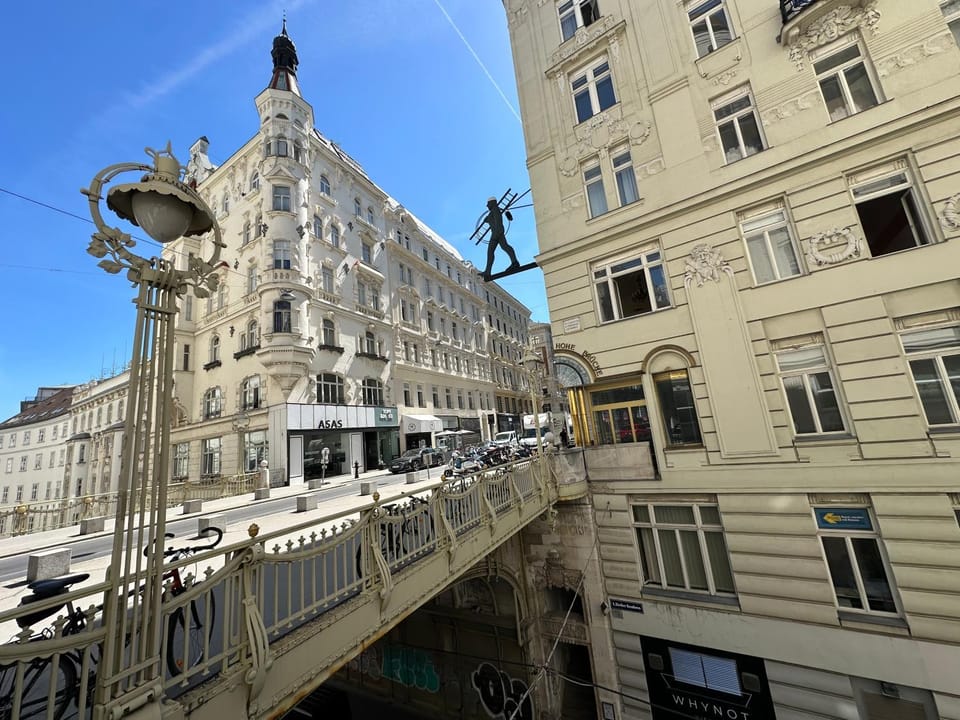 Grand Vienna Residence - City Center Apartment in Vienna