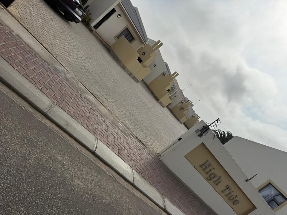 Property building, Neighbourhood, Street view, Location